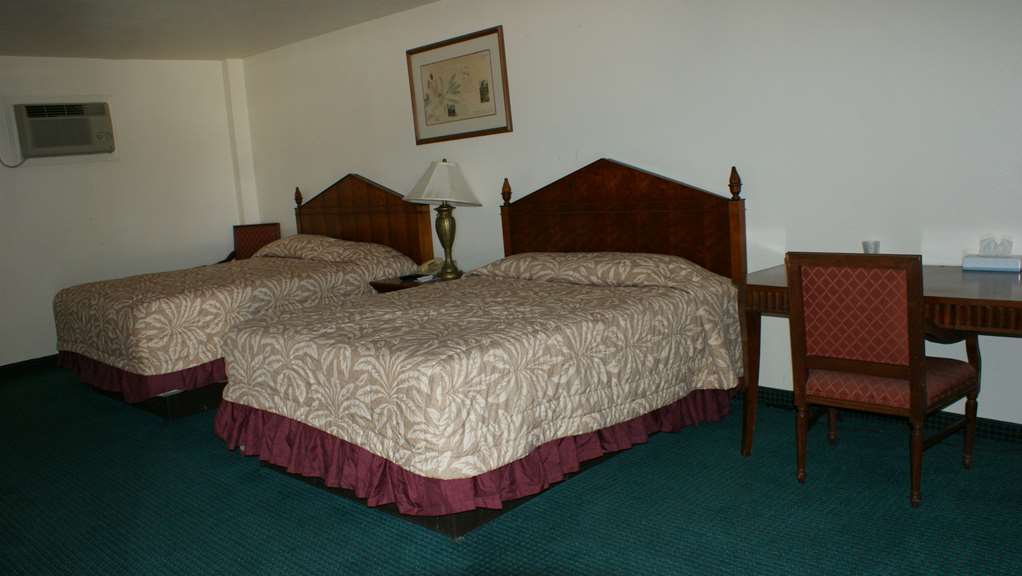 Hwy Express Inn And Suites Thatcher Room photo